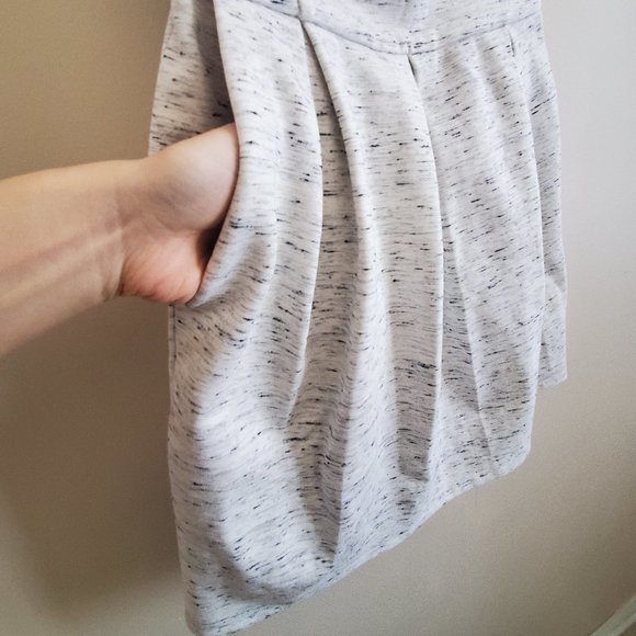 Aritzia Wilfred Harmonie Pleated Strapless Structured Mini Dress Size 6 - Picture 7 of 12